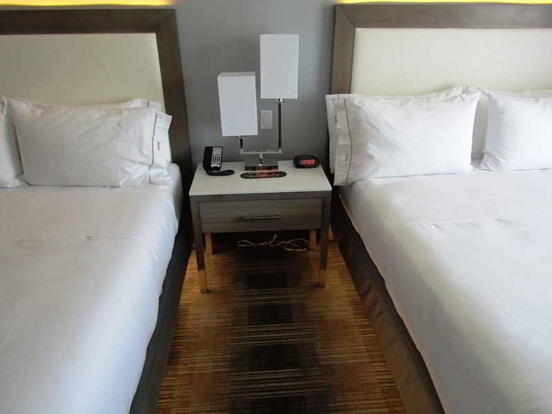 Holiday Inn Express & Suites San Diego - Mission Valley By Ihg Ngoại thất bức ảnh